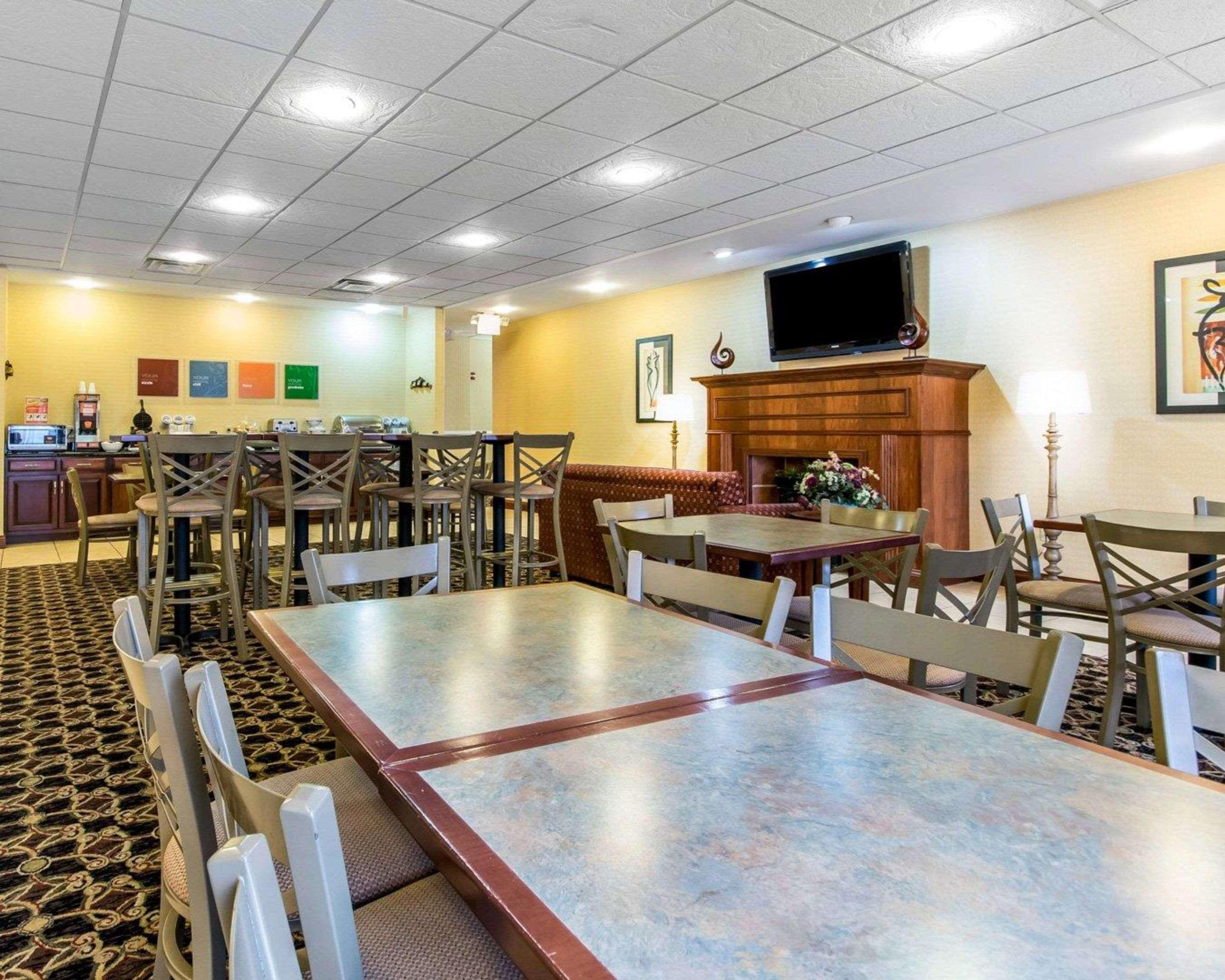 Comfort Suites South Point - Huntington Zewnętrze zdjęcie