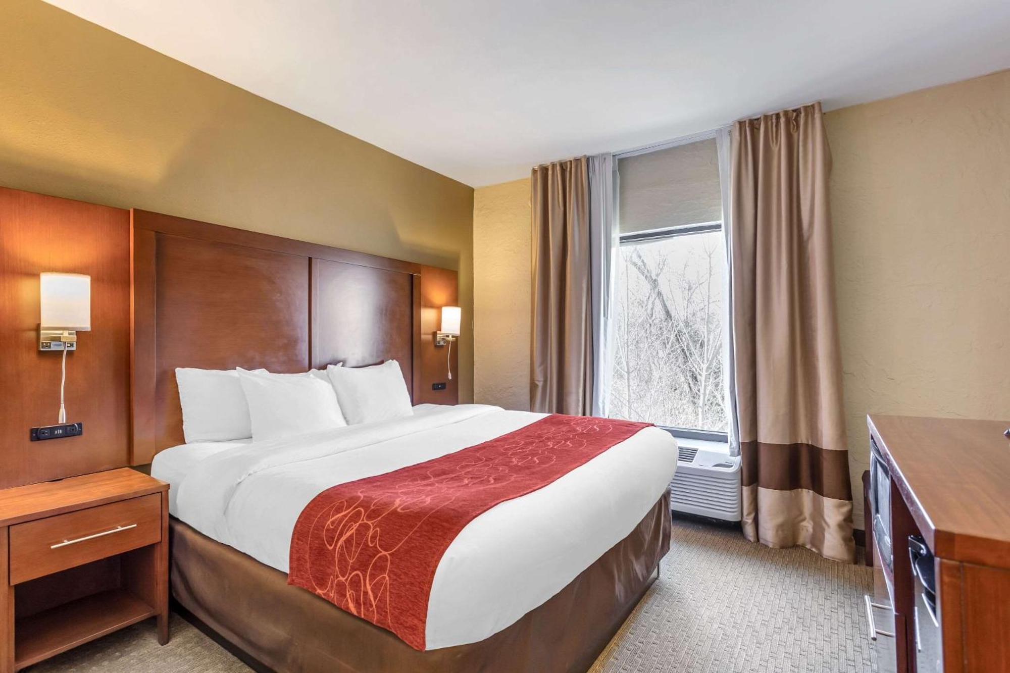 Comfort Suites South Point - Huntington Zewnętrze zdjęcie