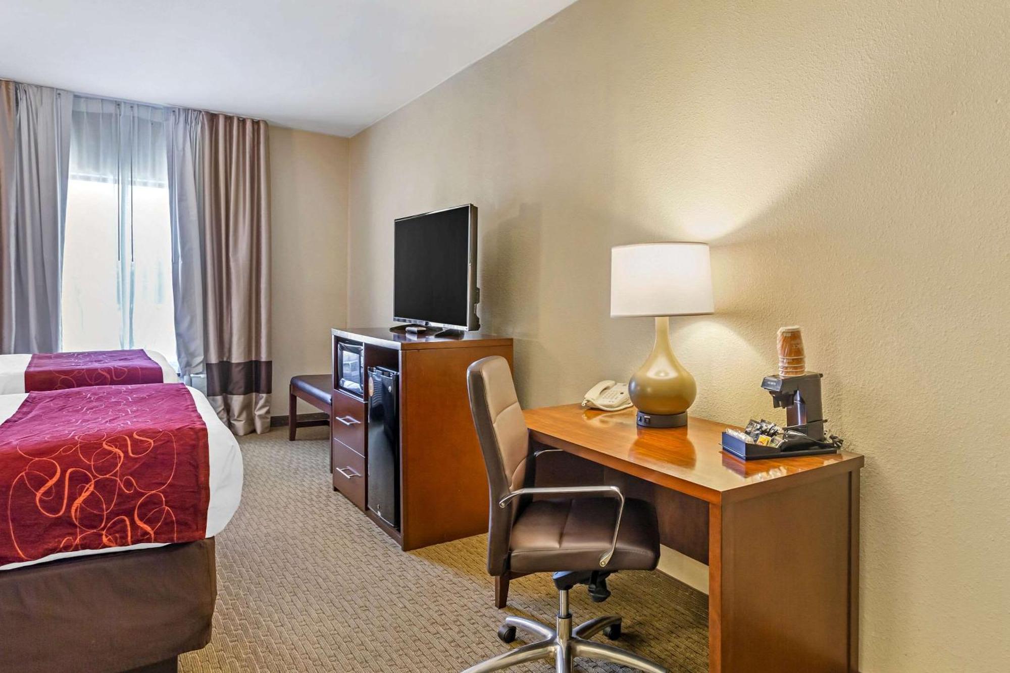 Comfort Suites South Point - Huntington Zewnętrze zdjęcie